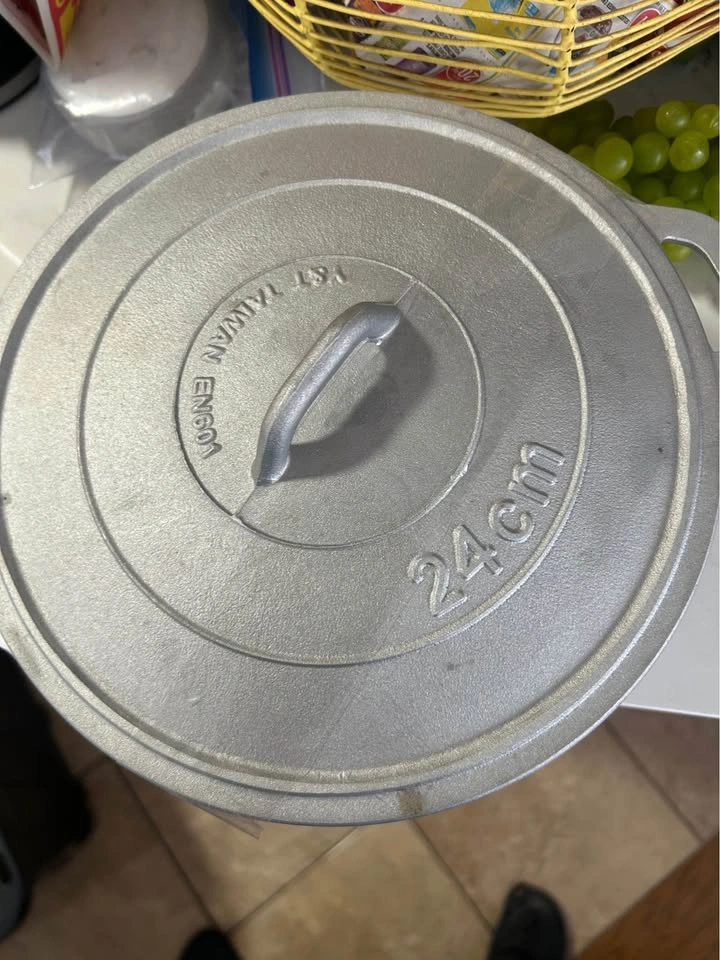 Calderos Cast Aluminum Dutch Pot 24cm (Oven Safe) - photo 2