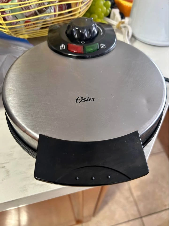 Oster stainless steel waffle maker Lawrence and Orton Park in Sc