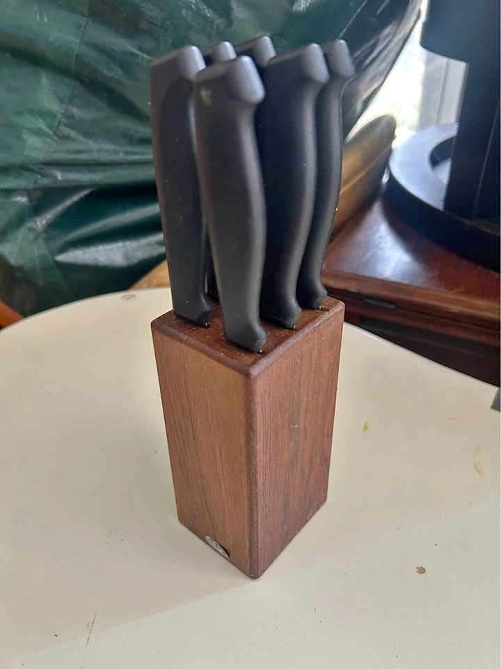 Vintage Wiltshire Knife Block Set with 6 Knives
