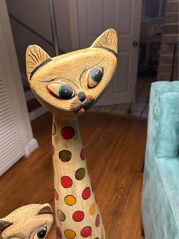Hand Carved Wooden Cat/Leopard Lamp for Kids Room, Cafe, Library - photo 5