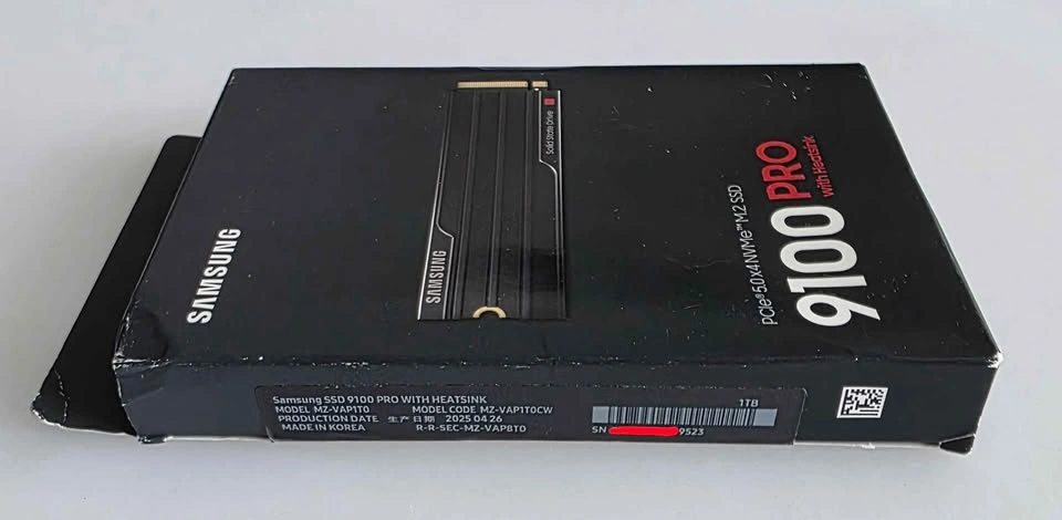 Samsung 9100 Pro HeatSink 1TB SSD (MZ-VAP1T0) - New - photo 2