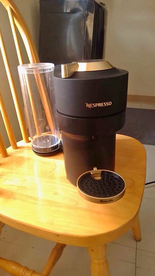Nespresso Vertuo Next Coffee Machine by Breville 🌱