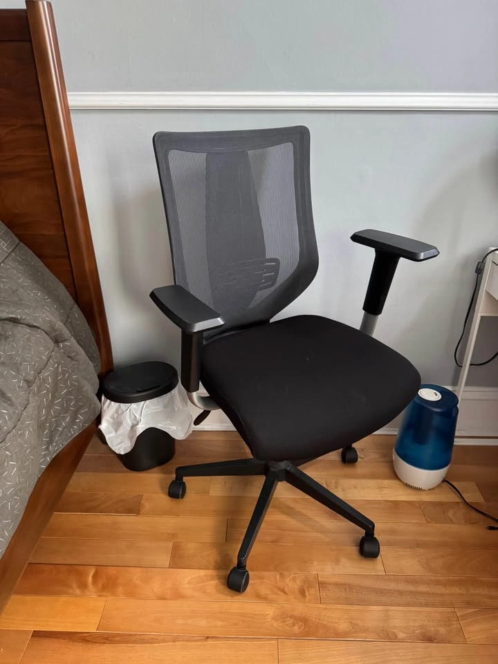 Office Chair - photo 2