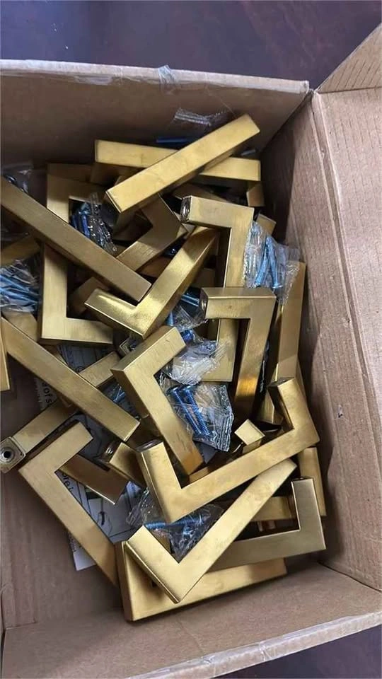 27 Pack Gold Square Kitchen Cabinet Handles - photo 2