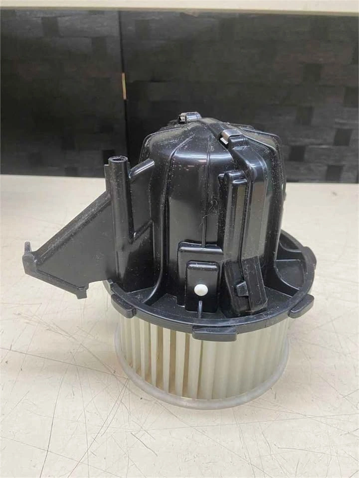 labwork HVAC Heater Blower Motor - photo 2