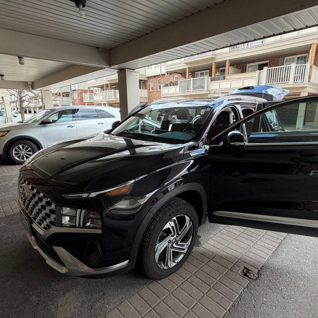 2021 Black Hyundai Santa Fe Preferred SUV - photo 5