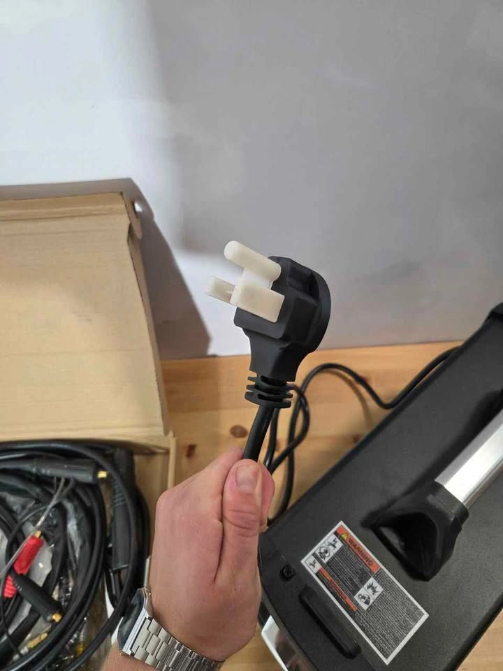 160A Multiprocess Welder 4 in 1 Dual Voltage, New - photo 4