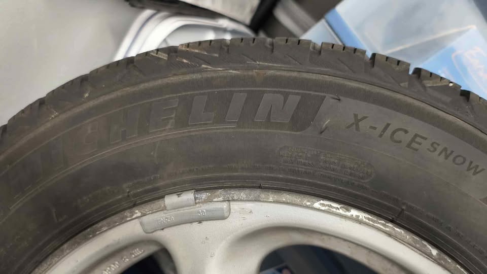 4 Michelin X-ICE SNOW 205/60R16 5×114.3mm Mazda 6i 2005 rims - photo 3