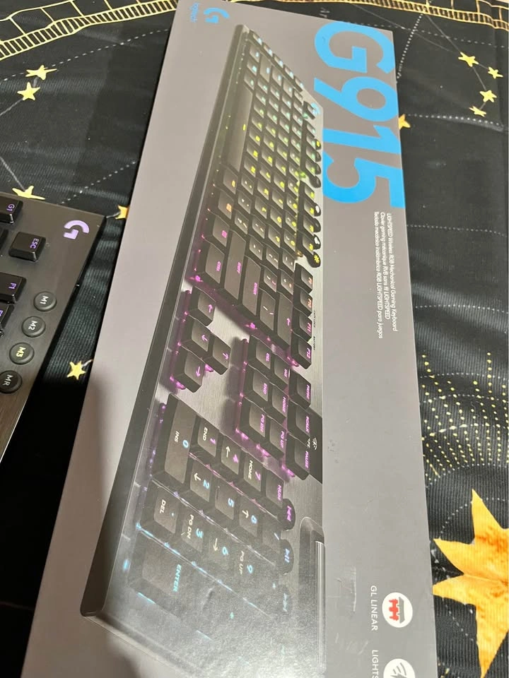Logitech G915 LIGHTSPEED RGB Mechanical Gaming Keyboard - photo 2