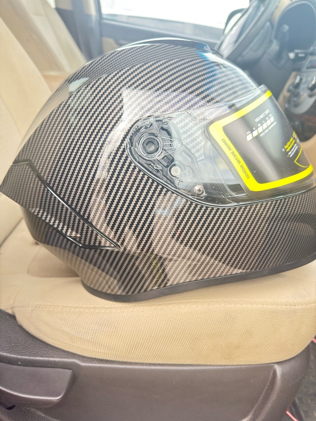 BRAND NEW CROWN Motorcycle Helmet XL Carbon Fibre - photo 4