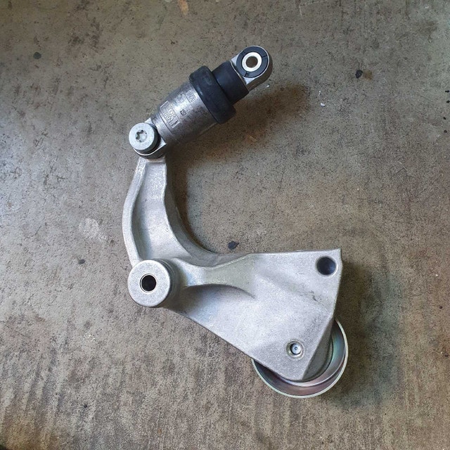 2007 - 2011 Civic Belt Tensioner - photo 2