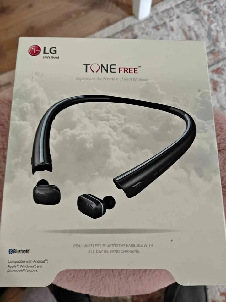 LG Tone Free HBS-F110 Wireless Bluetooth Earbuds thumbnail