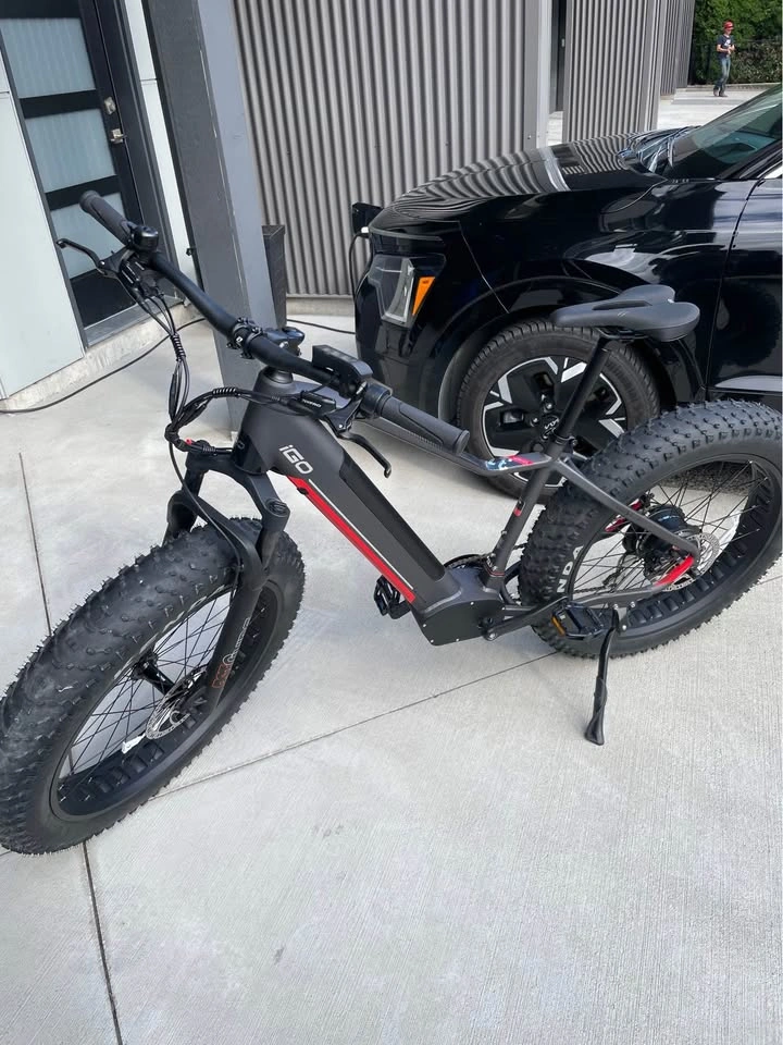 (Firm price) iGO Core Extreme 3.0 Electric Fat Bike – Almost New