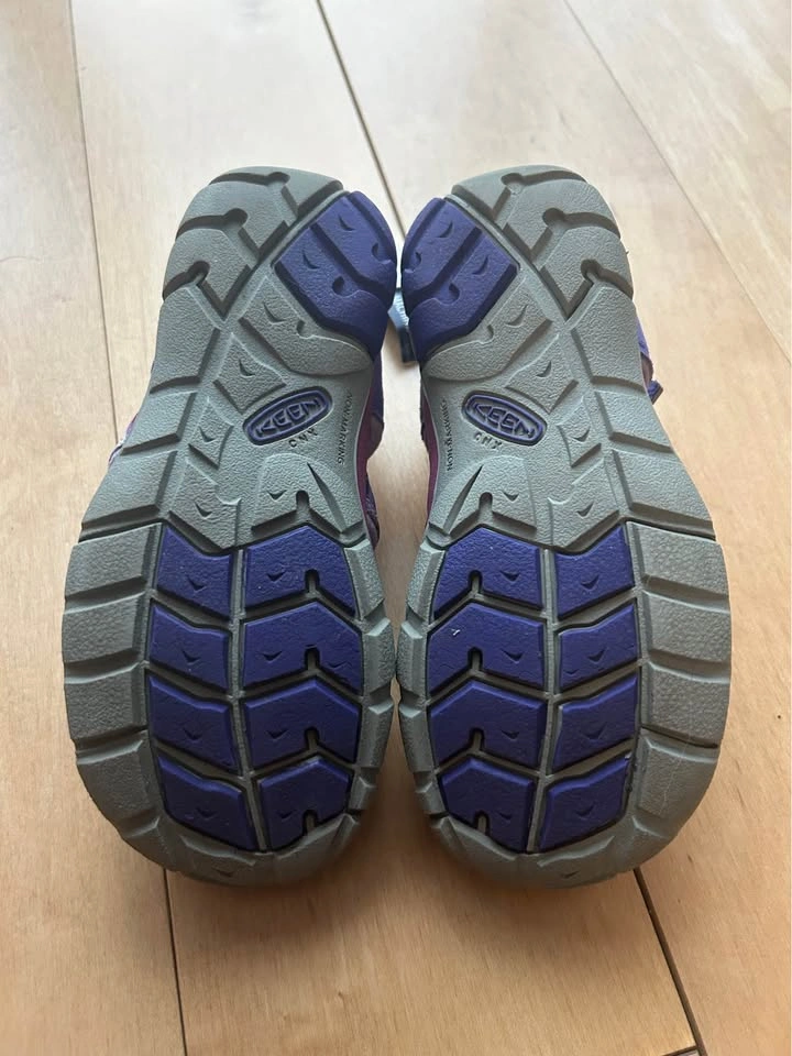 Size 13 - Keen Sandals - photo 3