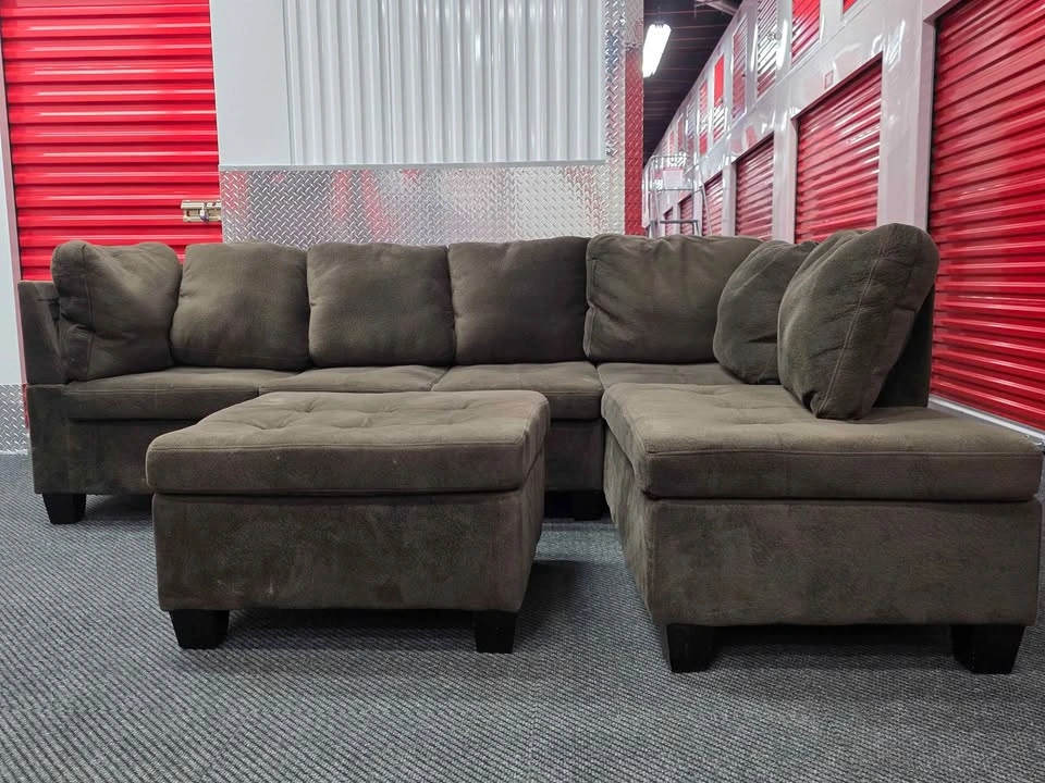 Large 3-Piece Sectional Set – Includes Reversible Chaise & Stora - photo 5