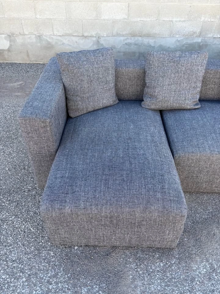 Modular Grey 5 Piece Sectional Sofa with Pillows - Free Delivery - photo 5