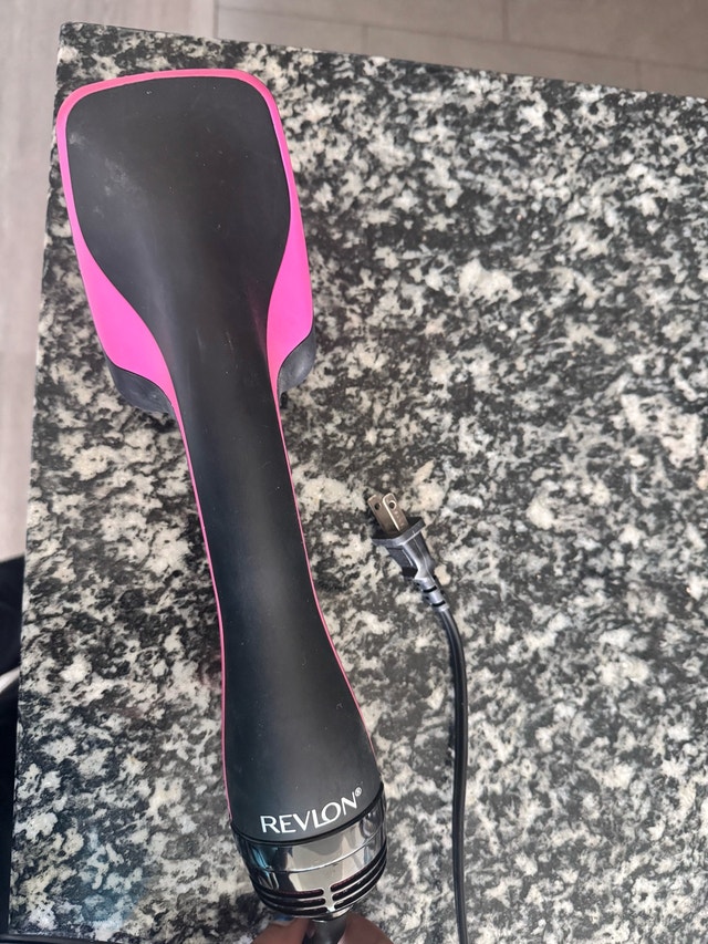 Revlon Flat Dryer Brush - photo 2