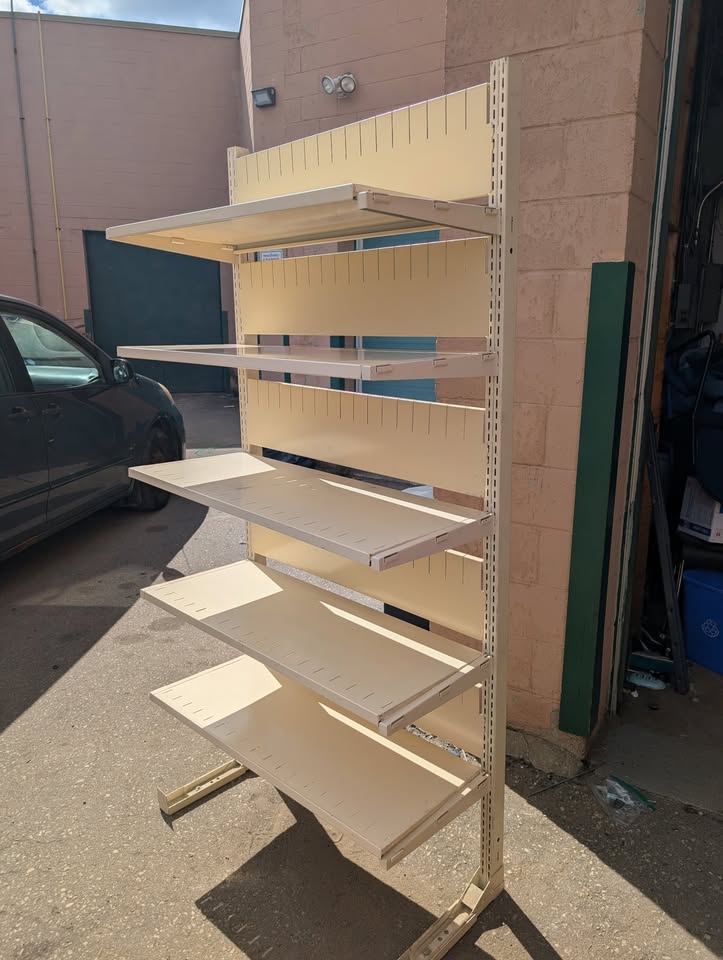 Heavy-Duty Retail Shelving Unit, Free delivery - photo 2