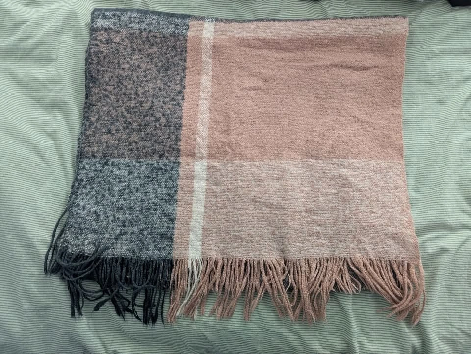 Super warm large scarf