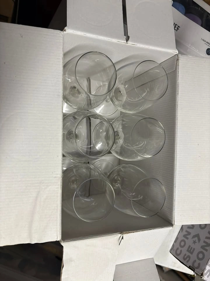 6-Piece Maxwell & Williams Vino Shiraz Wine Glass Set - photo 2