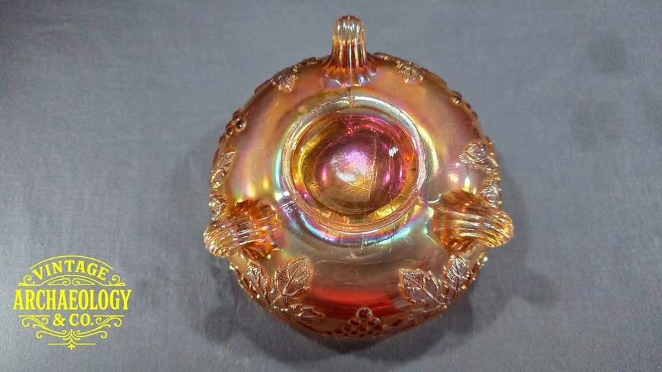 Carnival Glass Three-Footed Bowl - Grape & Leaf Pattern - photo 4