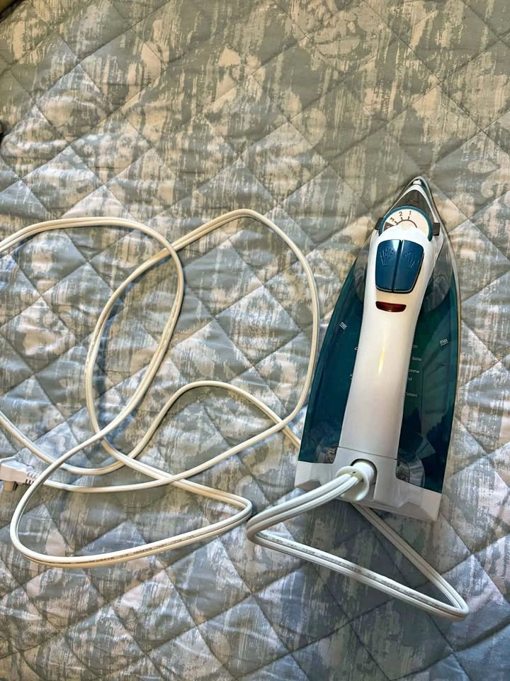 Black & Decker Iron with Steaming