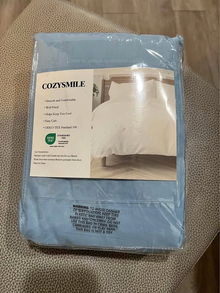 Brand New Twin Bedsheet Set