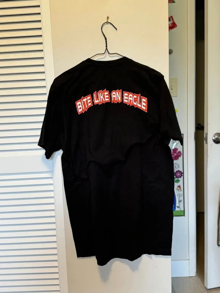 BigWorld Eagle Fang Karate T-Shirt Size Large image indicator(2)