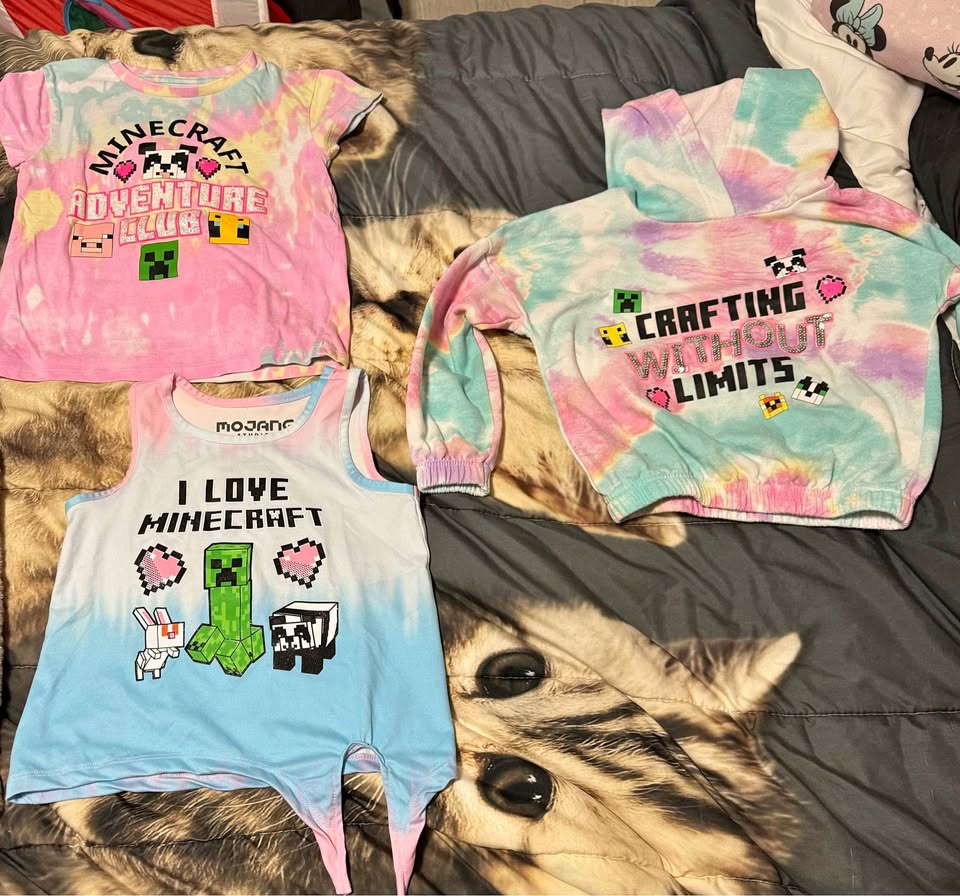 Minecraft Tie-Dye Clothing Bundle Size XSmall