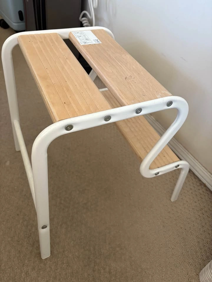 2 Step Stool IKEA - photo 2
