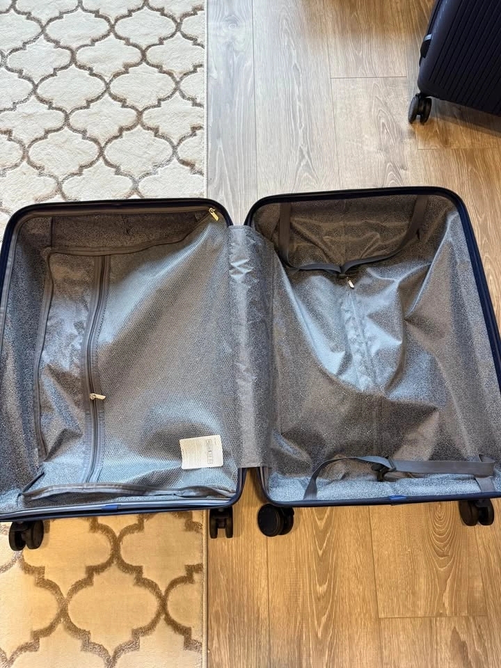 Navy Blue Hard Shell Luggage Spinner Wheels - photo 5