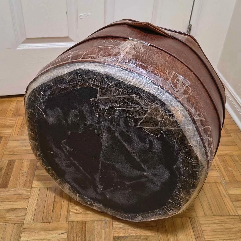 Brown leather Hexagonal Tufted Ottoman - photo 2