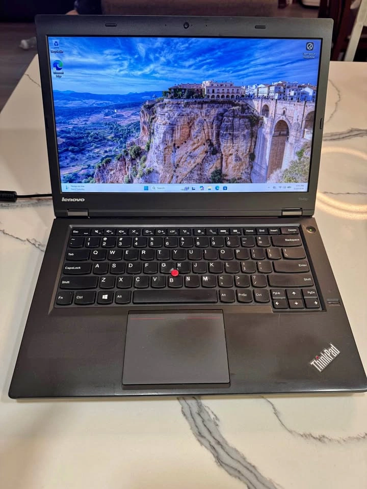 Lenovo T440P 14" Laptop i5 2.50GHz 4GB RAM 128GB SSD Win11 Pro