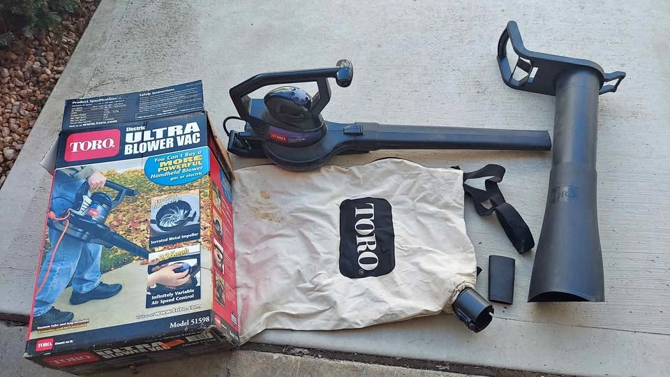 Toro Electric Ultra 225 Leaf Blower Vacuum, Model 51598