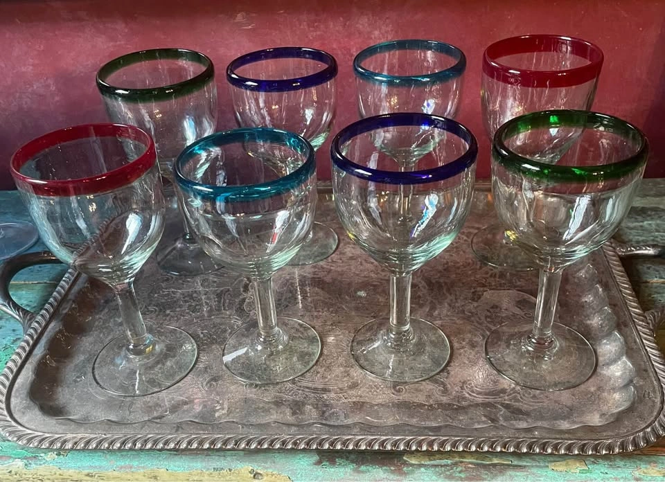 Handblown Mexican Wine Glasses with Colored Rims - photo 2