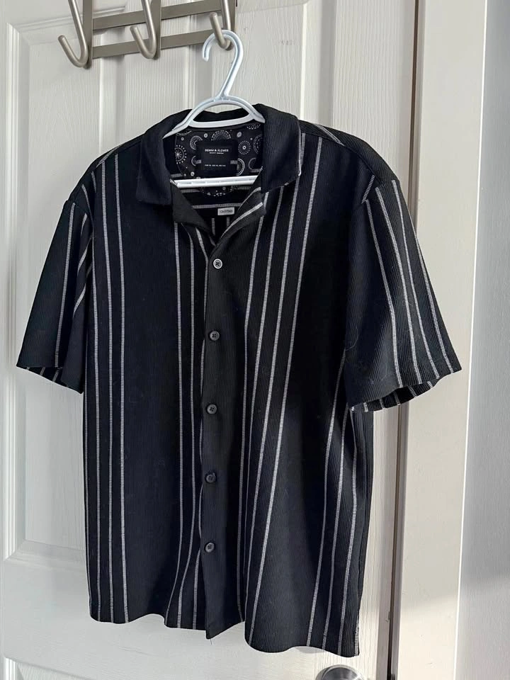Business Casual / Old money Button up shirt