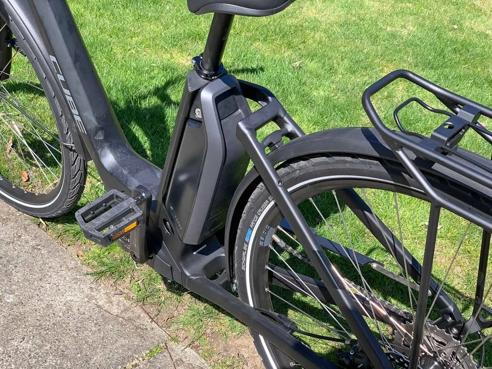 2023 Cube Town Sport Hybrid ONE E-Bike (Bosch) - Low Mileage - photo 3