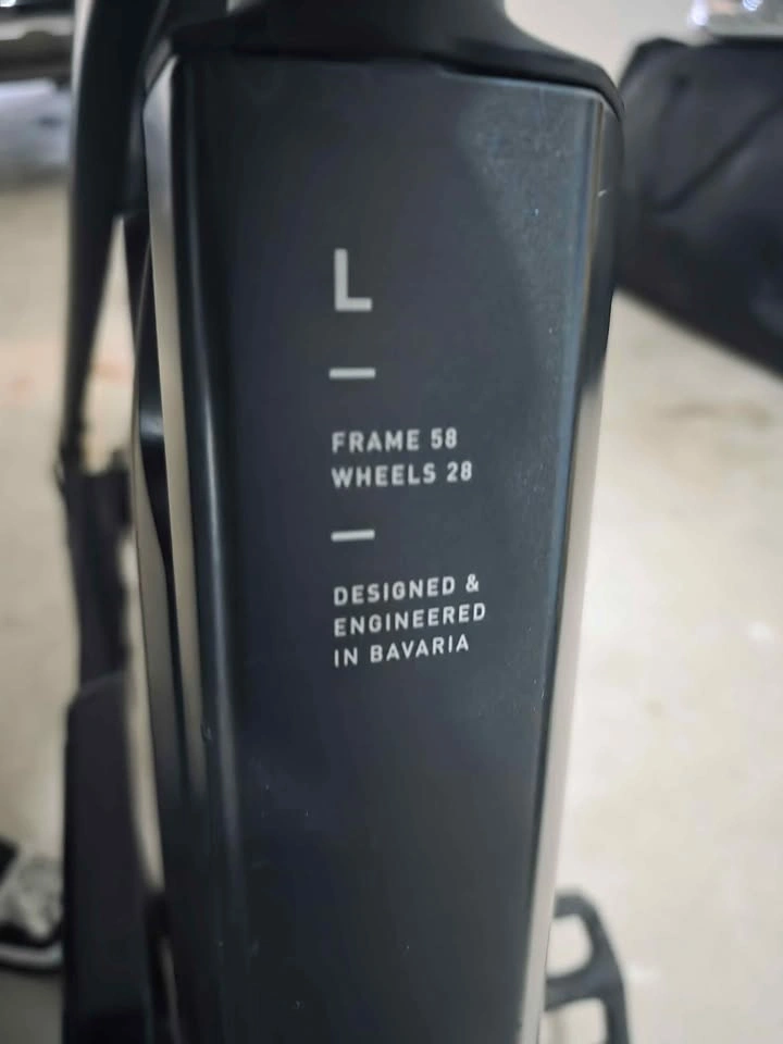 2023 Cube Town Sport Hybrid ONE E-Bike (Bosch) - Low Mileage - photo 4