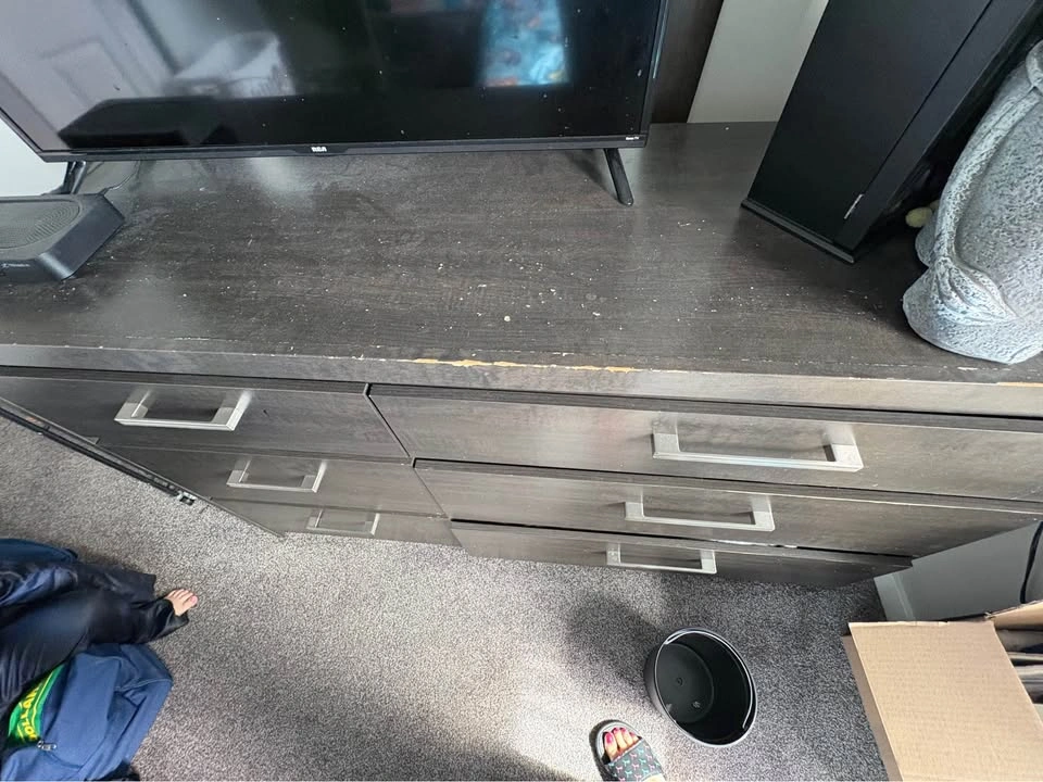 6 Drawer Dresser with Mirror - photo 2