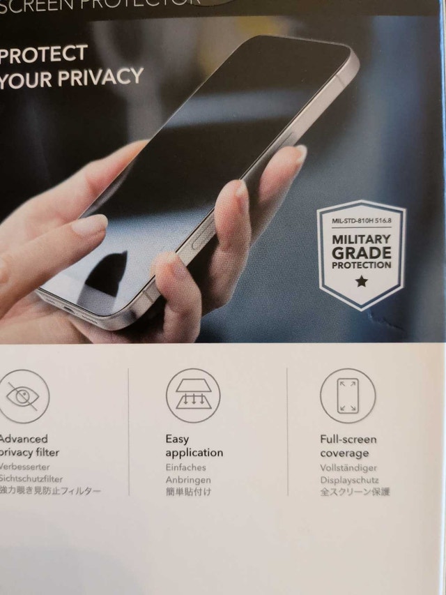 ESR iPhone 16 Privacy Screen Protector - photo 4