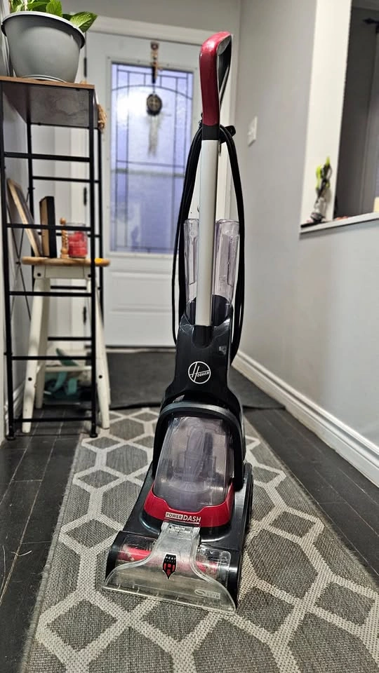 Hoover PowerDash Pet Carpet Cleaner