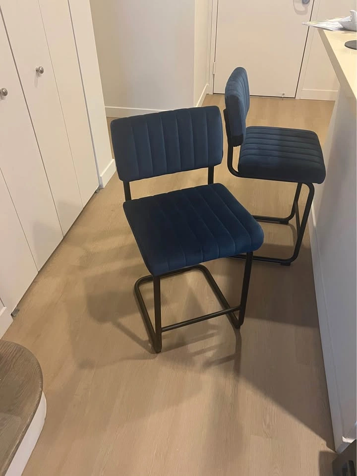 Counter stools tufted velvet - photo 3