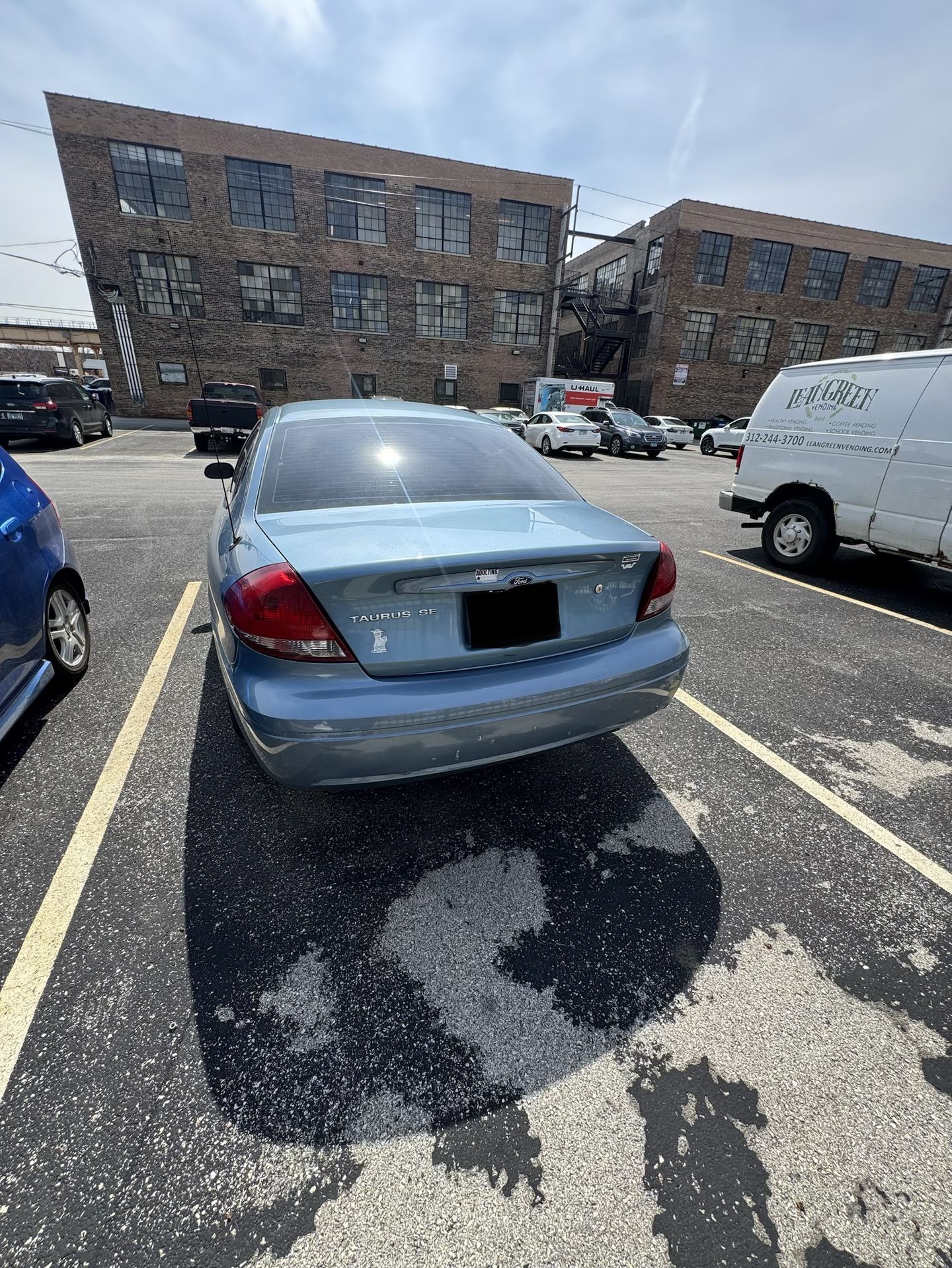 2007 Ford Taurus - photo 2