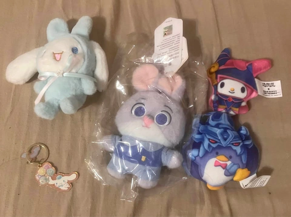New Cute Keychains