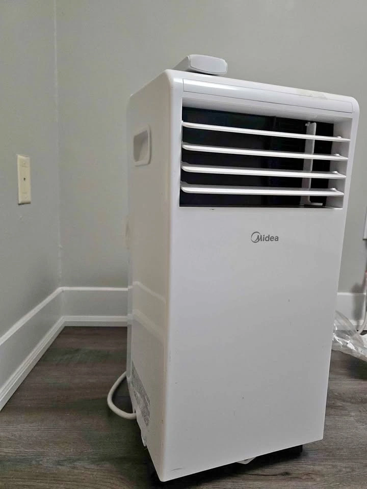 Midea Portable Air Conditioner 8000btu