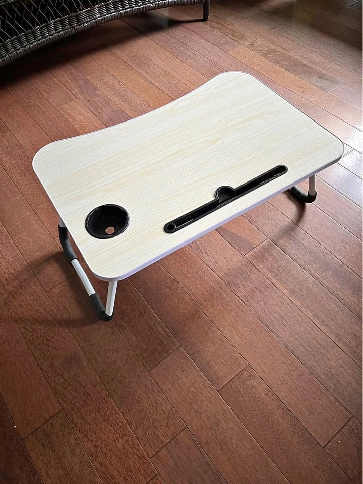 Foldable Table