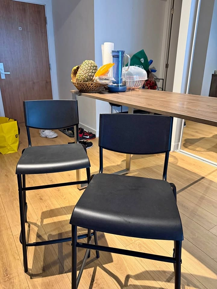 Ikea STIG Bar Stool (2 pieces)