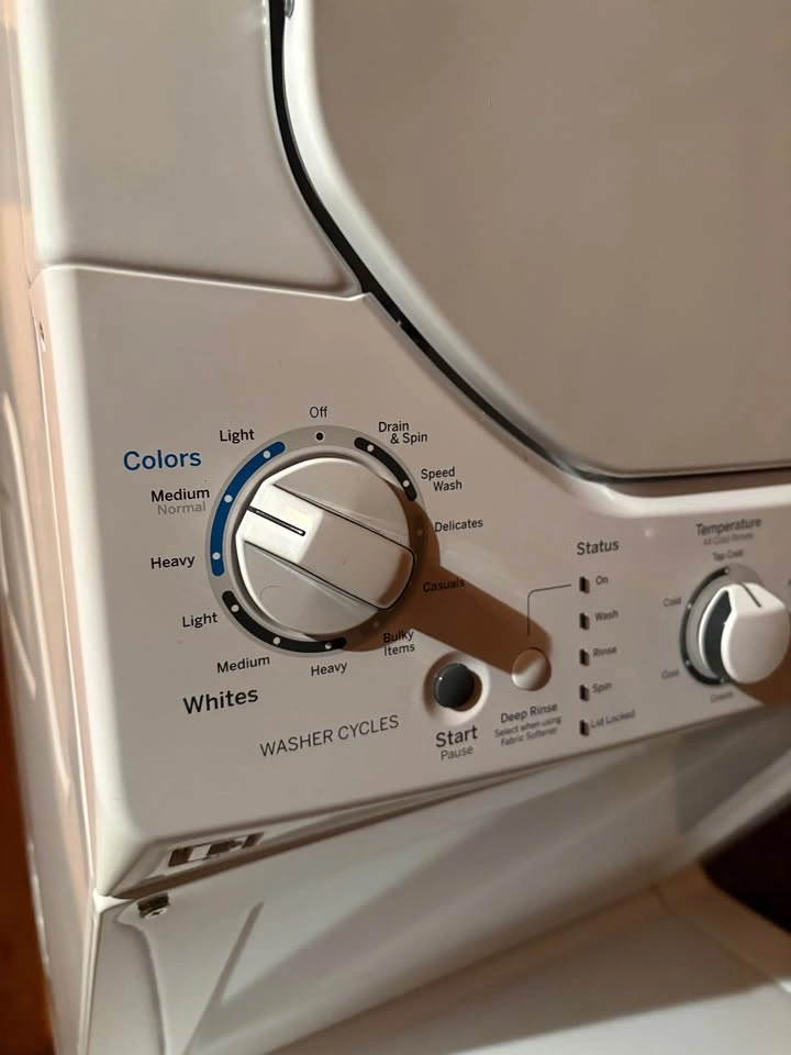 GE Stacked Washer and Dryer Unit - photo 4