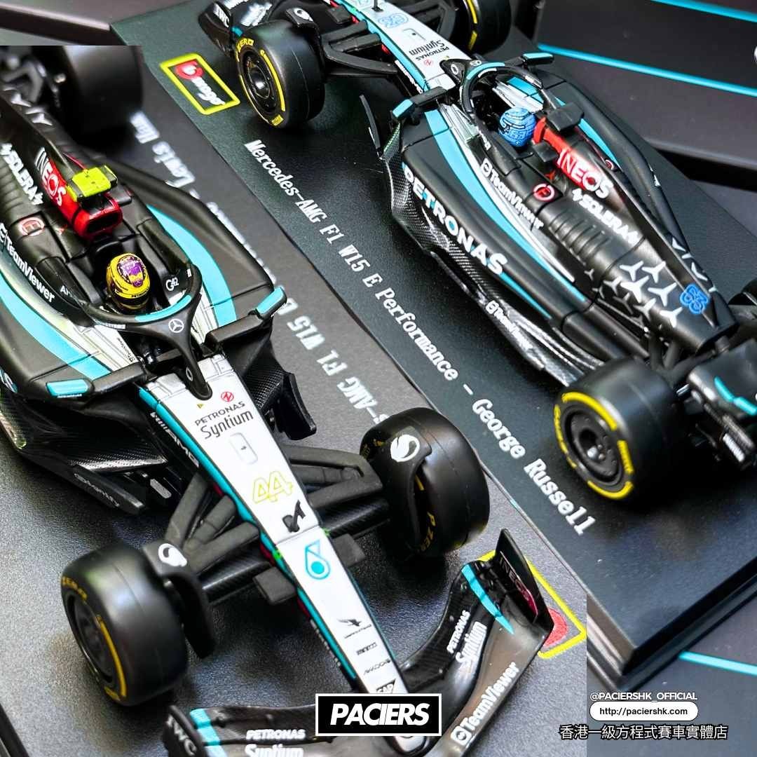 Bburago Mercedes-AMG F1 W15 1:43 Deluxe Paddock Set 3 Cars Pit C - photo 2
