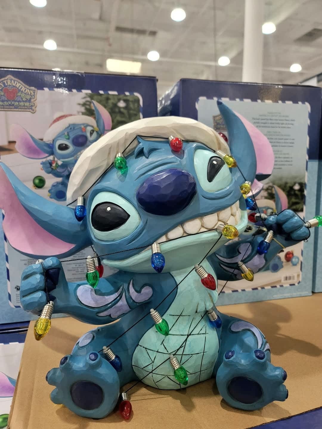 New In Box!! Jim Shore Disney Holiday Stitch Figurine 14.7in - photo 2